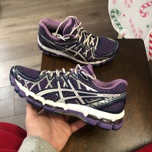 Women’s ASICS Gel Kayano 20 Navy/Purple size 8